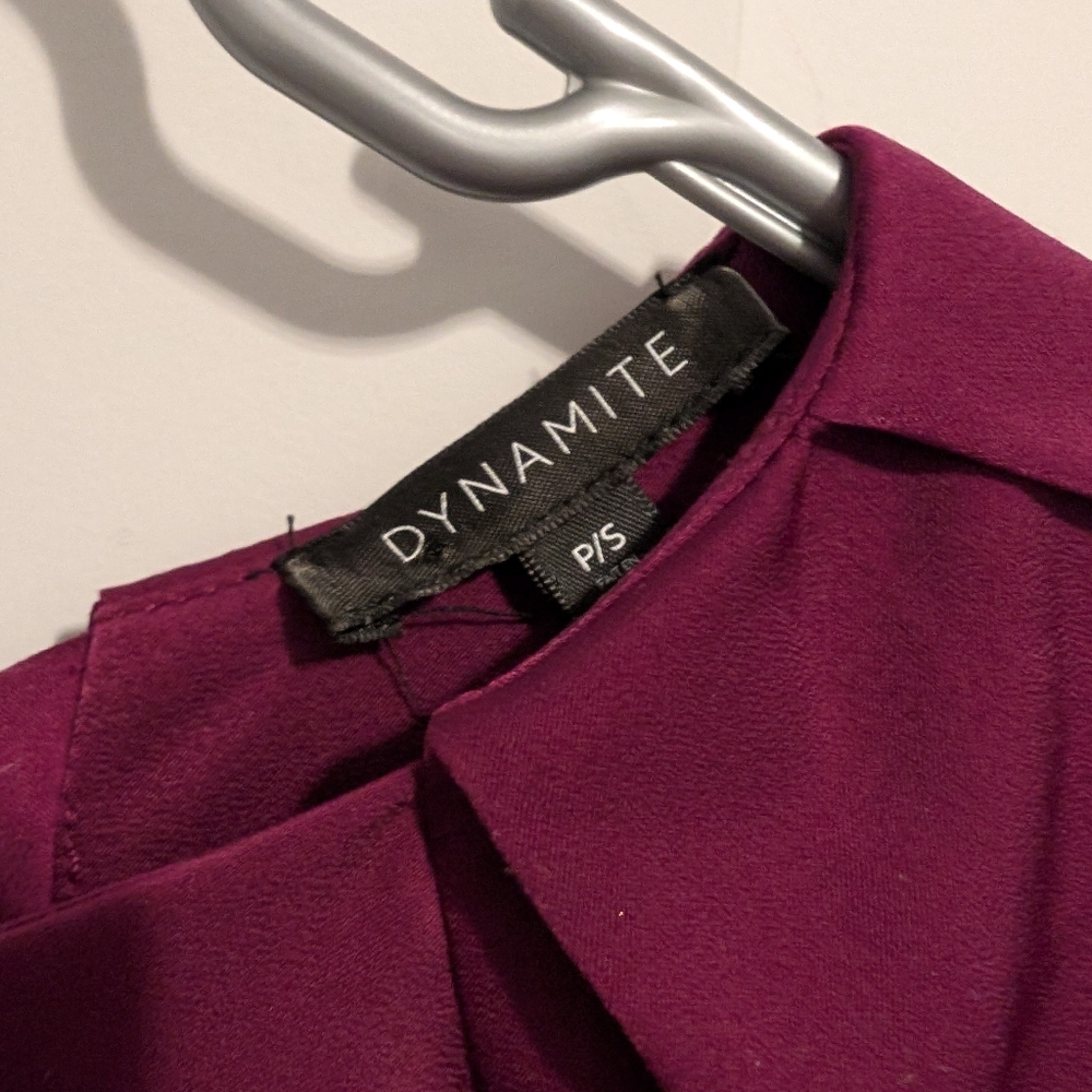 Dynamite/Plum Open Back Blouse Sz S - Picture 4 of 5